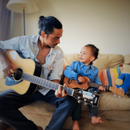 Shaw Hayakawa Plays Solo Guitar